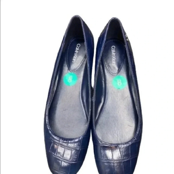 Calvin Klein leather flats NWOBOX - Picture 6 of 9